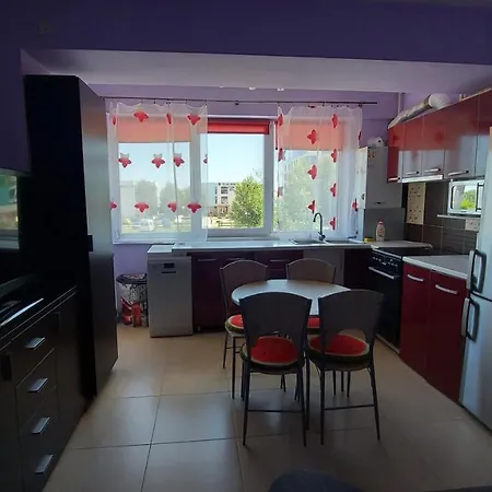 Summerland Seaview דירה מאמאיה